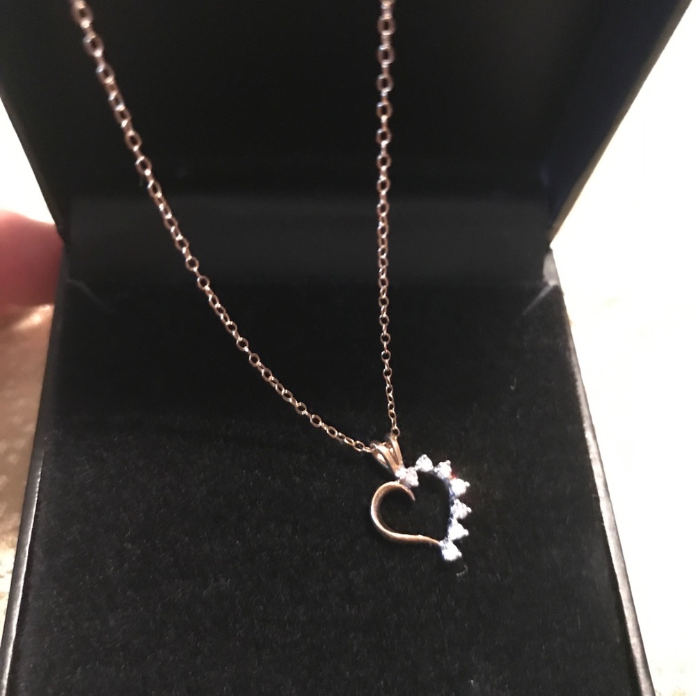 ❤️ 7  Diamonds Heart 14K Solid Gold❤️ - Picture 9 of 11